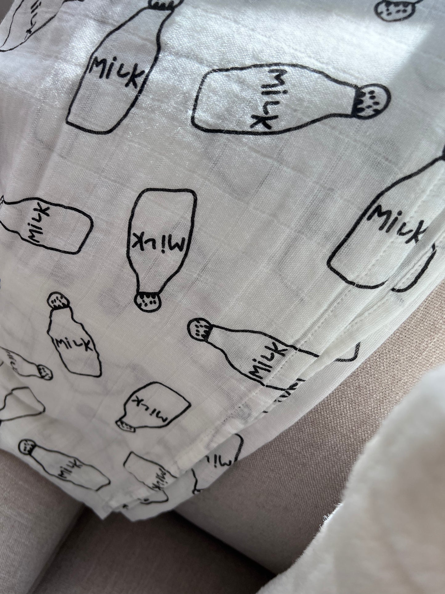 Milk bottle Muslin